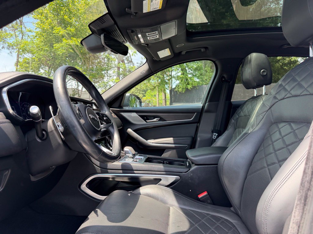 Used 2021 Jaguar F-PACE S AWD/4WD image 11