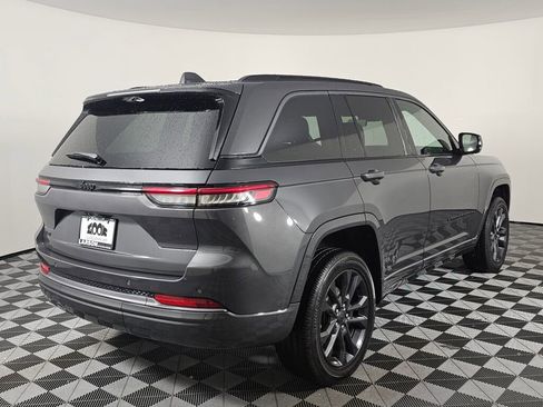 New 2026 Jeep Grand Cherokee Limited AWD/4WD image 4