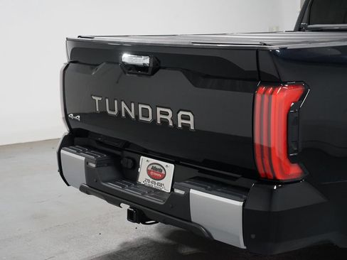 Used 2022 Toyota Tundra Limited AWD/4WD image 9