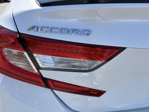 Used 2022 Honda Accord Sport image 33