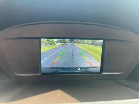 Used 2018 Ford Escape SE FWD image 24