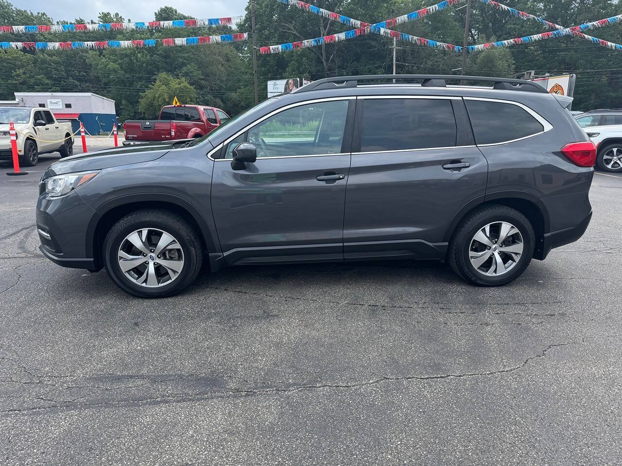 Used 2021 Subaru Ascent Premium w/ Convenience Package AWD/4WD image 5