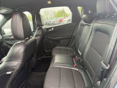 Used 2025 Ford Escape ST-Line Select AWD/4WD image 15