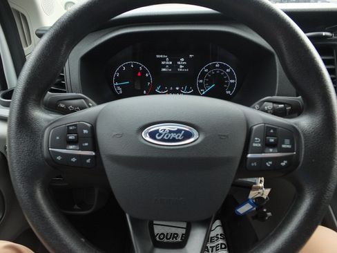 Used 2023 Ford Transit 350 XLT RWD image 17