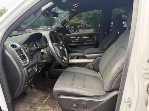 Used 2020 RAM 1500 Big Horn RWD image 9