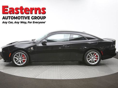 Used 2025 Dodge Charger R/T Scat Pack w/ Track Pack image 57