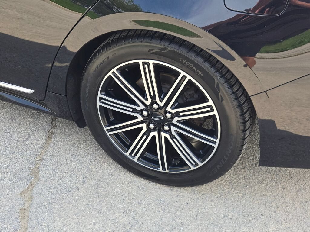 Used 2019 Lincoln Continental Reserve AWD/4WD image 20