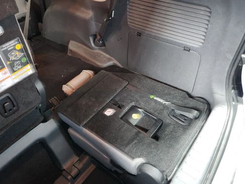 Used 2022 Toyota Sienna LE image 53