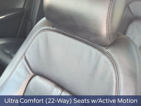 Used 2021 Lincoln Nautilus Reserve w/ Equipment Group 201A image 15