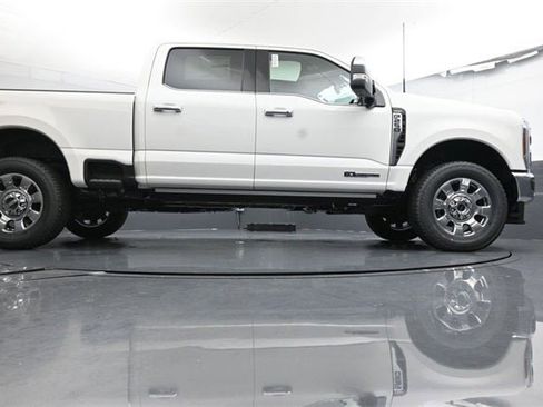 New 2026 Ford F250 Lariat w/ Lariat Ultimate Package image 31