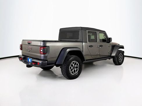 Used 2025 Jeep Gladiator Rubicon w/ Safety Group AWD/4WD image 8