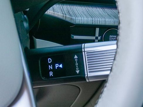 Used 2024 Hyundai Santa Fe Calligraphy image 21