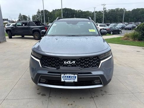 Used 2023 Kia Sorento SX Prestige AWD/4WD image 2