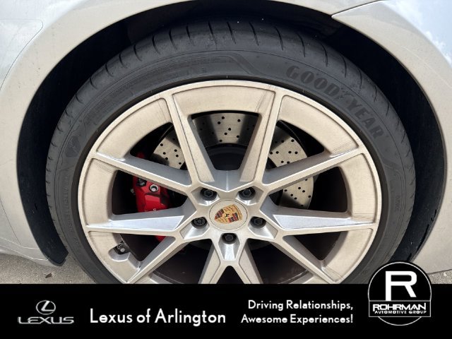 Used 2025 Porsche 911 Carrera S RWD image 5