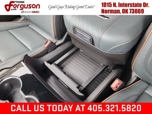 New 2026 GMC Yukon AT4 w/ AT4 Premium Plus Package AWD/4WD image 39