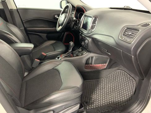 Used 2018 Jeep Compass Trailhawk w/ Navigation Group image 16