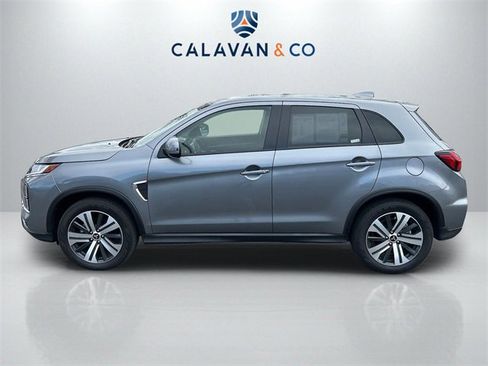 Used 2025 Mitsubishi Outlander Sport SE image 4