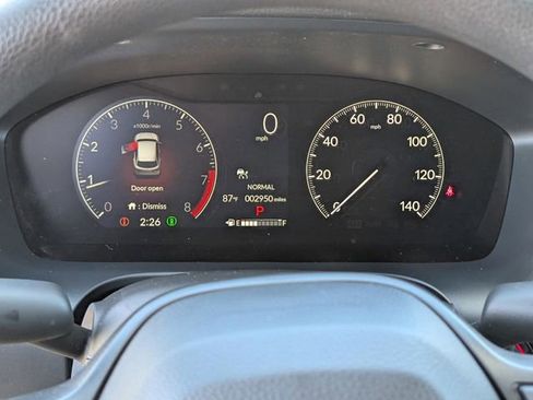 Used 2025 Honda HR-V LX image 16