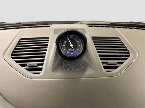 Used 2022 Porsche 911 Carrera image 21