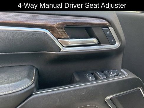 Used 2024 Chevrolet Silverado 2500 LT w/ Convenience Package image 14