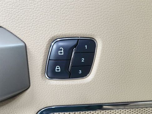 Used 2018 Ford F150 Lariat image 21