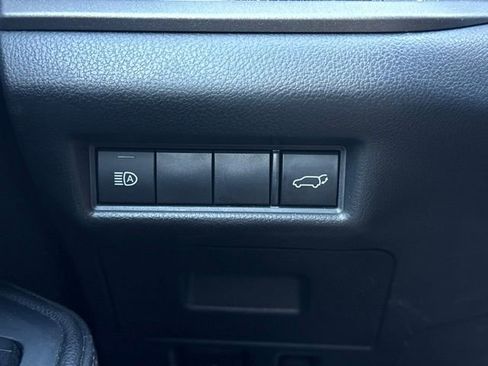 Used 2025 Toyota Grand Highlander AWD image 30