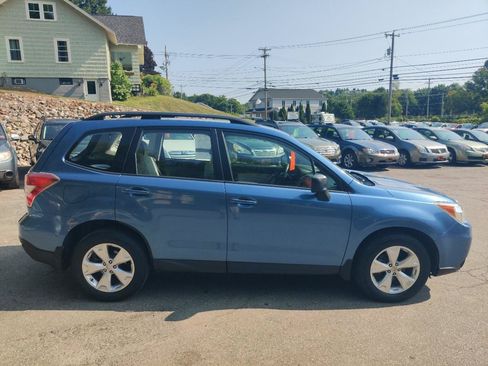 Used 2015 Subaru Forester 2.5i w/ Alloy Wheel Package AWD/4WD image 7