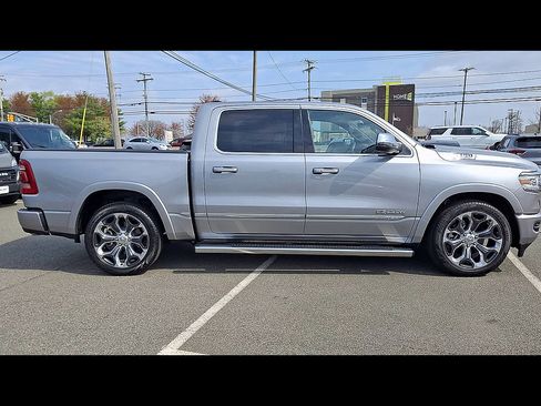 Used 2024 RAM 1500 Limited w/ Body Color Bumper Group AWD/4WD image 9