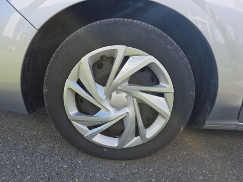 Used 2024 Subaru Impreza 2.0i image 11