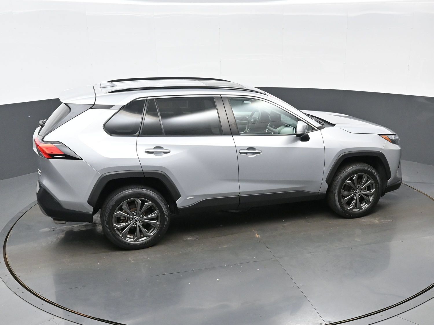 Used 2023 Toyota RAV4 Limited AWD/4WD image 42