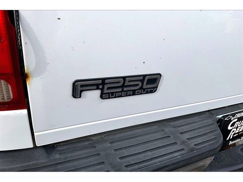 Used 2000 Ford F250 XLT image 23
