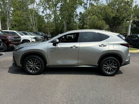 Used 2025 Lexus NX 250 FWD w/ Accessory Package (K3) image 2