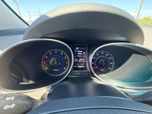 Used 2016 Hyundai Santa Fe Sport w/ Option Group 04 AWD/4WD image 35