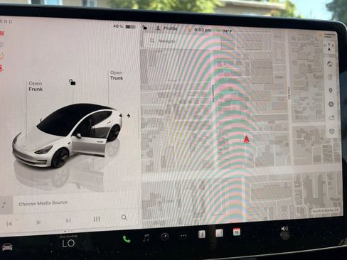 Used 2023 Tesla Model 3 Standard Range RWD image 15