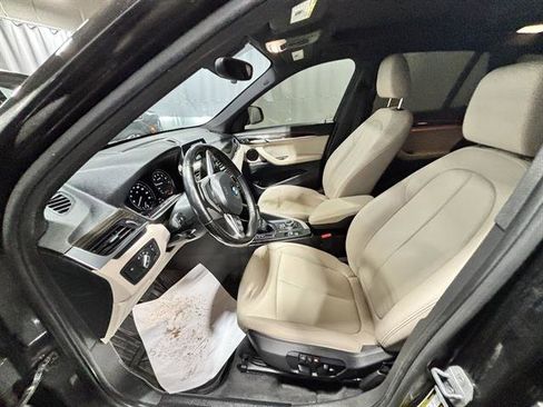 Used 2018 BMW X1 xDrive28i w/ Convenience Package image 11