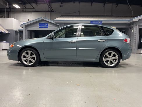 Used 2011 Subaru Impreza Outback Sport AWD/4WD image 4