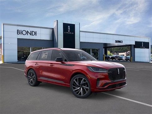 New 2026 Lincoln Aviator Black Label w/ Jet Appearance Package image 7