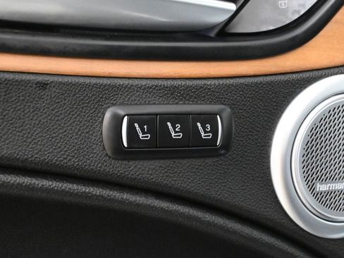 Used 2019 Alfa Romeo Stelvio Ti Lusso w/ Quick Order Package 22X Lusso image 29