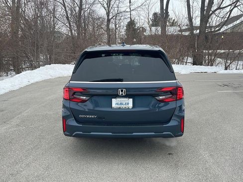 Used 2025 Honda Odyssey EX-L image 4