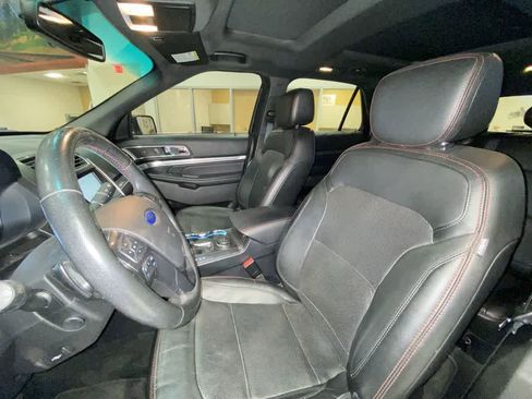 Used 2016 Ford Explorer Sport w/ Equipment Group 401A image 13