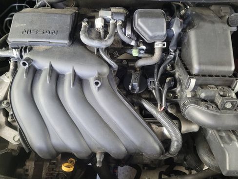 Used 2017 Nissan Versa S Plus FWD image 30
