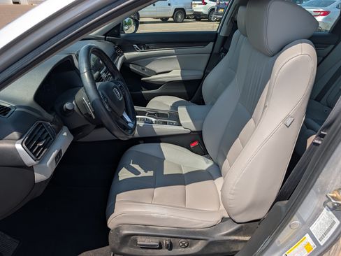Used 2020 Honda Accord EX-L image 7