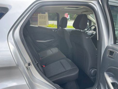 Used 2021 Ford EcoSport SE FWD image 14