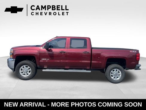 Used 2015 Chevrolet Silverado 2500 LT w/ Z71 Package, Off-Road AWD/4WD image 2