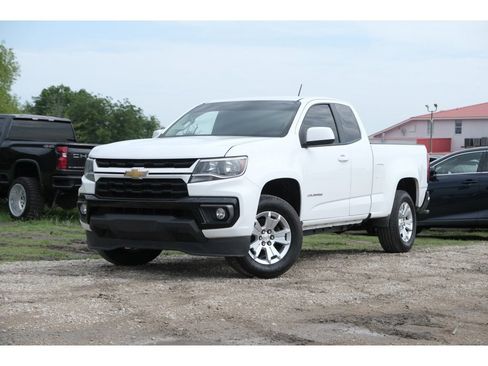 Used 2021 Chevrolet Colorado LT w/ LT Convenience Package RWD image 4