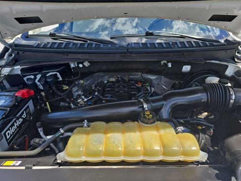 Used 2021 Ford Expedition Platinum AWD/4WD image 25