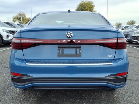 New 2026 Volkswagen Jetta SE FWD image 3