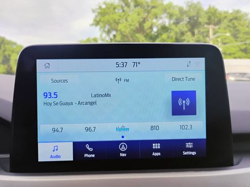 Used 2020 Ford Escape SEL FWD image 15
