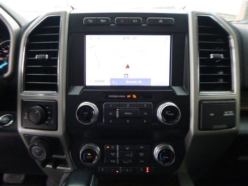 Used 2019 Ford F150 Lariat w/ Equipment Group 502A Luxury image 13