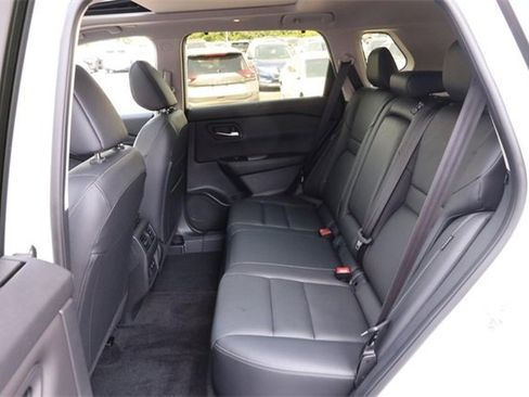 Certified 2024 Nissan Rogue SL w/ SL Premium Package image 11